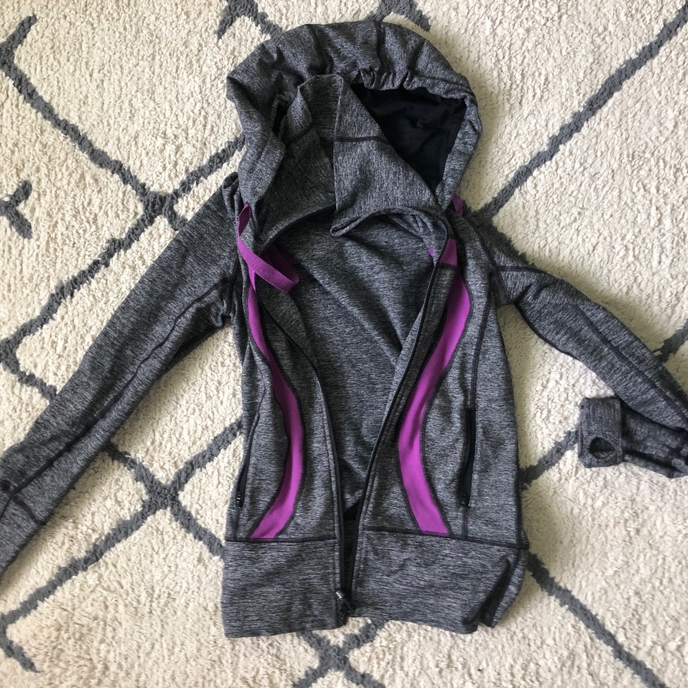 Grey Lululemon Jacket w Purple Highlights